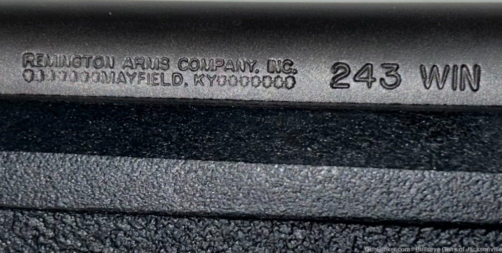 Remington 770 Youth Bolt Action Rifle .243 Win 20" Barrel W/ Scope-img-5