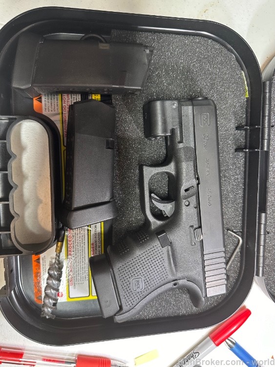 GLOCK G30 GEN4 WITH LASER 3 MAGS 45ACP PENNY AUCTION NO RESERVE!-img-17