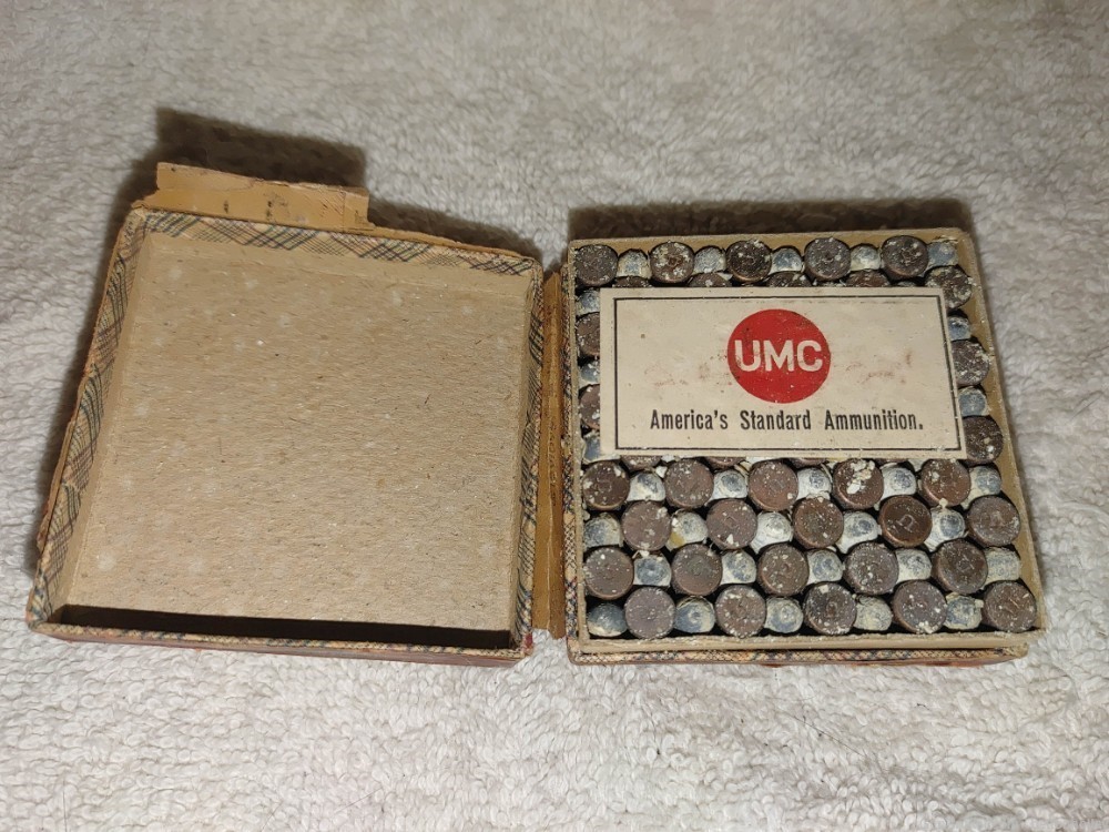 25 Caliber Short Rim-Fire Cartridges Box of 100-img-1
