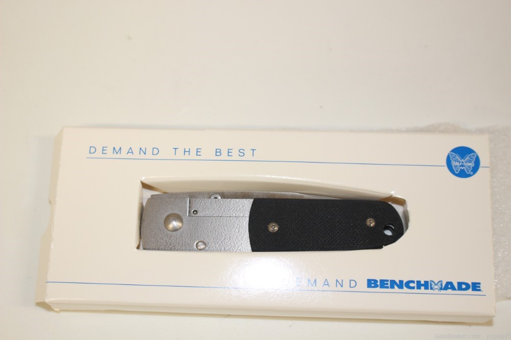 BENCHMADE Model 330S, partial serrated, NEW, never sharpened-img-2