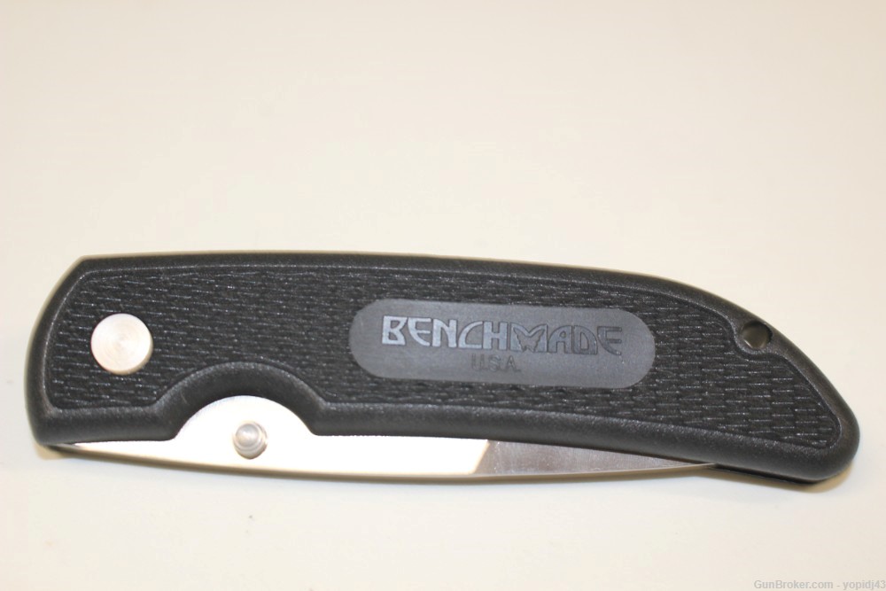BENCHMADE, Model 401S, Partially serrated, NEW, never sharpened-img-4