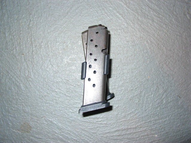 Hi-Point Carbine Mag Butt Holder/2 Mags 9MM-NIB-img-2