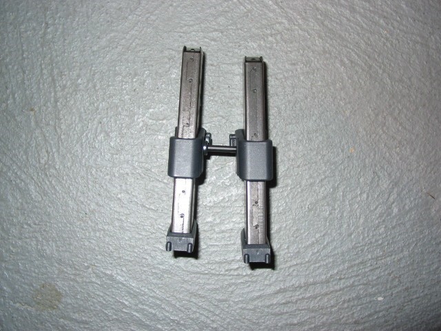 Hi-Point Carbine Mag Butt Holder/2 Mags 9MM-NIB-img-1