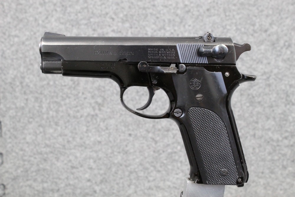 Smith & Wesson 59 9x19 Surplus Pistol-img-0