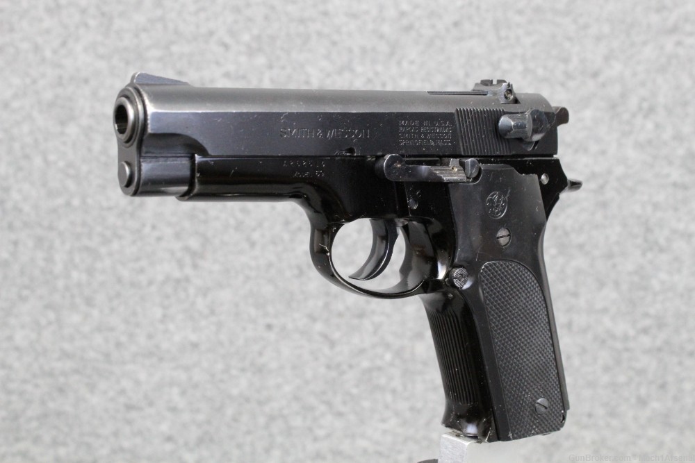 Smith & Wesson 59 9x19 Surplus Pistol-img-2