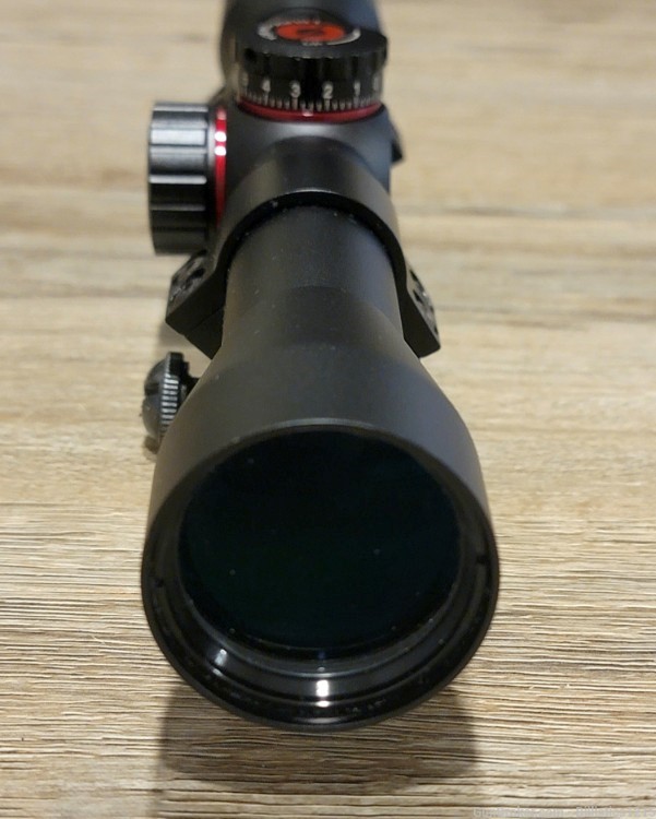 Simmons ProTarget Rimfire 4x32 Riflescope #SRF432 USED NO RESERVE!-img-1