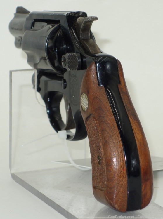Smith & Wesson Model 37 Airweight-38 Special-2" Barrel-Round Butt-img-2
