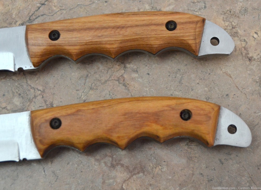 Custom Made Surgical Steel 2 Hunting Knives with Olive Wood Handle (AS 8)-img-1
