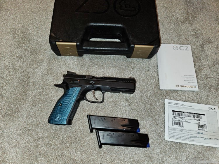 CZ-USA, Shadow 2, 9mm, Blue grips. 18 rounds 2 magazines.-img-2