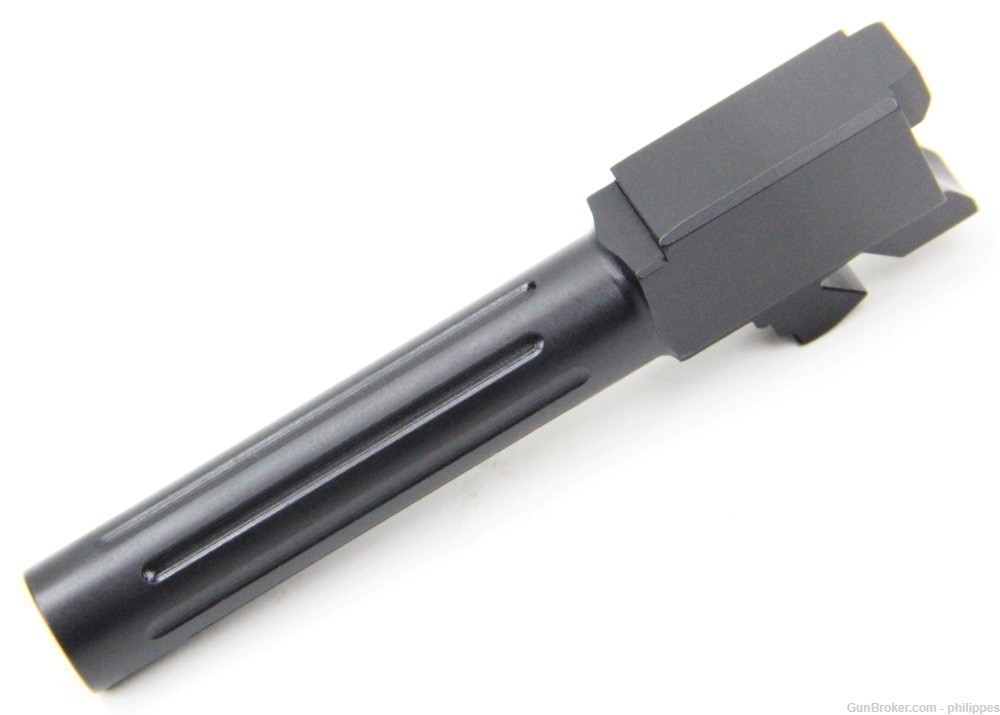 AlphaWolf Glock 19 Barrel 9mm AW-19N - Fluted with Black Nitride-img-1