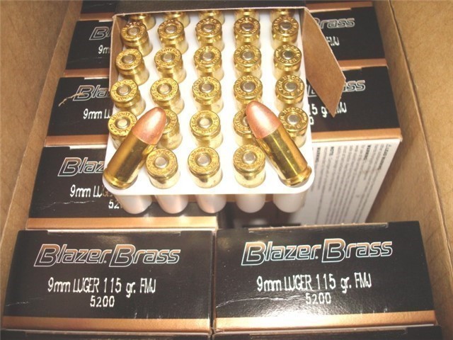 100 CCI 9mm FMJ Blazer Brass 115 gr 5200 ammunition-img-0