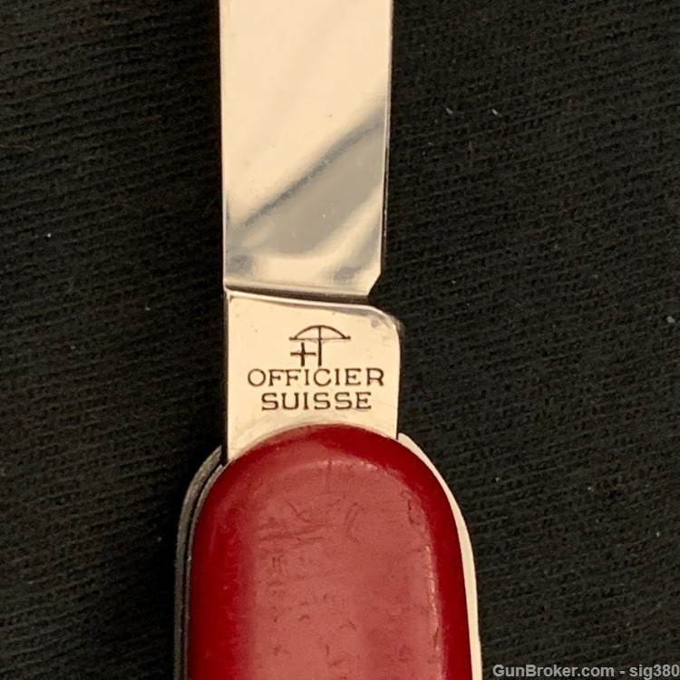 VICTORINOX SWITERLAND ROSTFREI OFFICIER SUISSE 8 FUNCTION UTILITY KNIFE-img-9