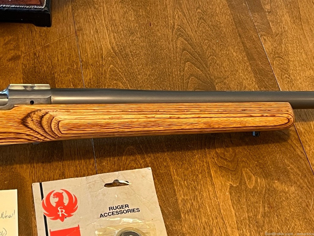 Ruger 77 Mark II 22-250 HB 26" laminate stock like NEW CONDITION! (706)-img-3