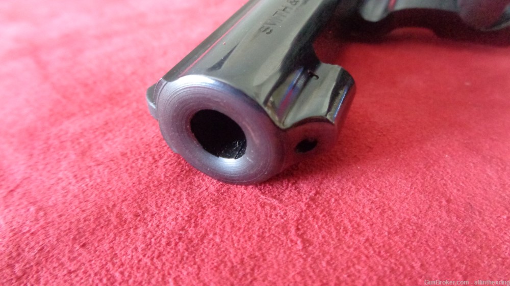 Smith & Wesson  S&W  Model 10-8  Revolver, 3"  Barrel .38 Spl. -img-4