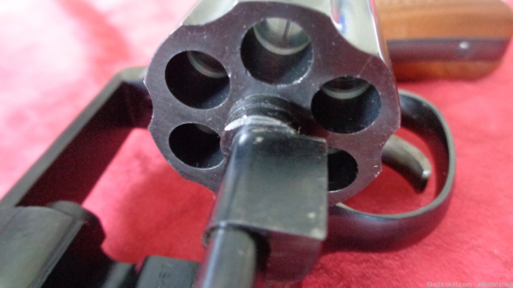 Smith & Wesson  S&W  Model 10-8  Revolver, 3"  Barrel .38 Spl. -img-5