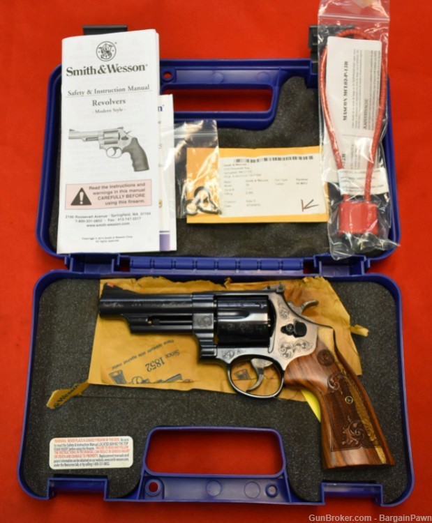 Smith & Wesson Model 29-10 44 Magnum 4" 6-Shot Blued finish S&W 44 Mag -img-0