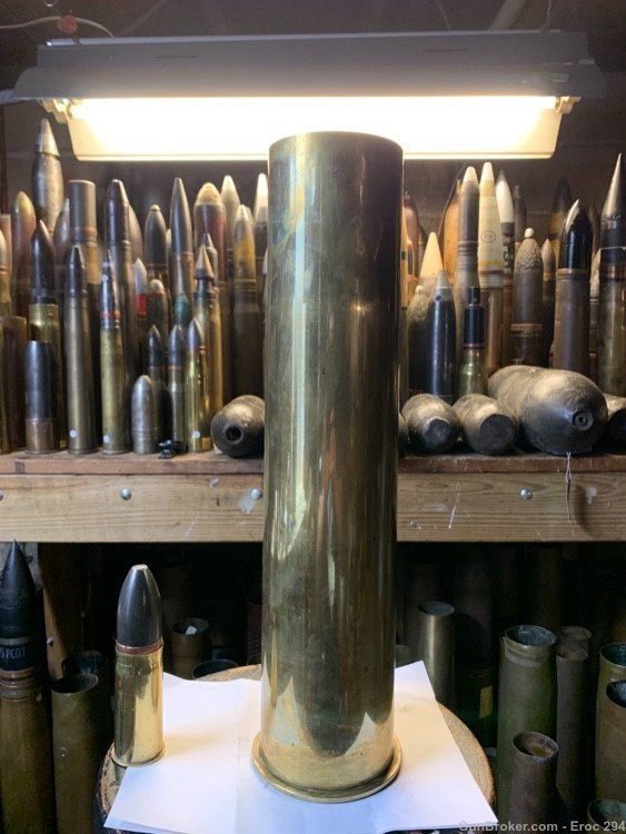  WW1 Ww2 German 105mm  x504mm brass artillery shellcase in mint condition -img-0