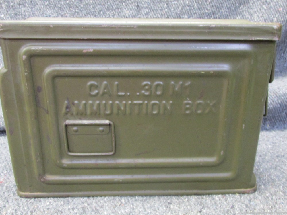 US WWII .30 CALIBER AMMO CAN USGI WW2 .30 M1 AMMUNITION BOX -img-0