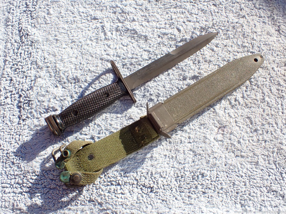 1970'S VIETNAM COLT AR-15 M7 FACTORY BAYONET WITH SCABBARD MINT-img-0