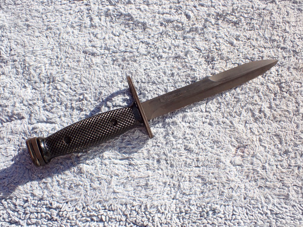 1970'S VIETNAM COLT AR-15 M7 FACTORY BAYONET WITH SCABBARD MINT-img-3