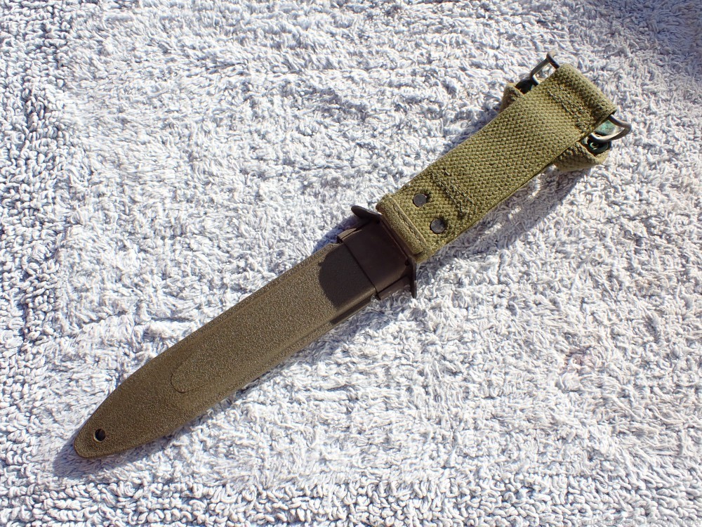 1970'S VIETNAM COLT AR-15 M7 FACTORY BAYONET WITH SCABBARD MINT-img-26