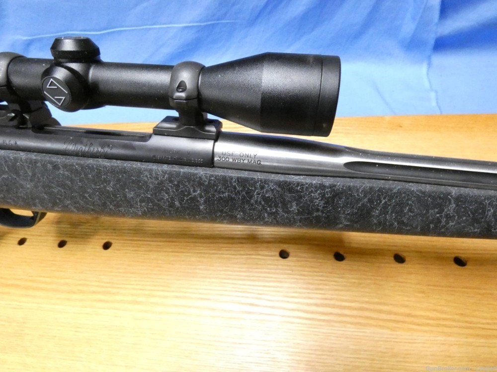 WEATHERBY MARK V ACCUMARK .300 WEATHERBY 26" LEFT HANDED ZEISS 3-9X36-img-24