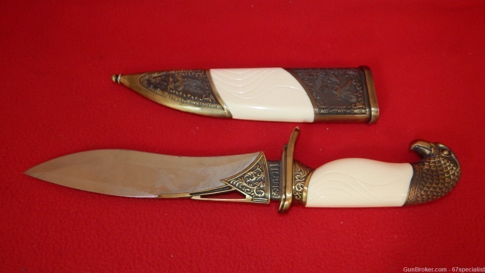 Collectible Eagle Head Dagger Knife Bayonet with Matching Scabbard 15/1/2" -img-1