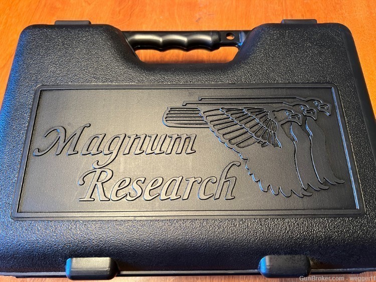 Magnum Research Baby Desert Eagle .40 S&W Semi-Auto Pistol-img-8