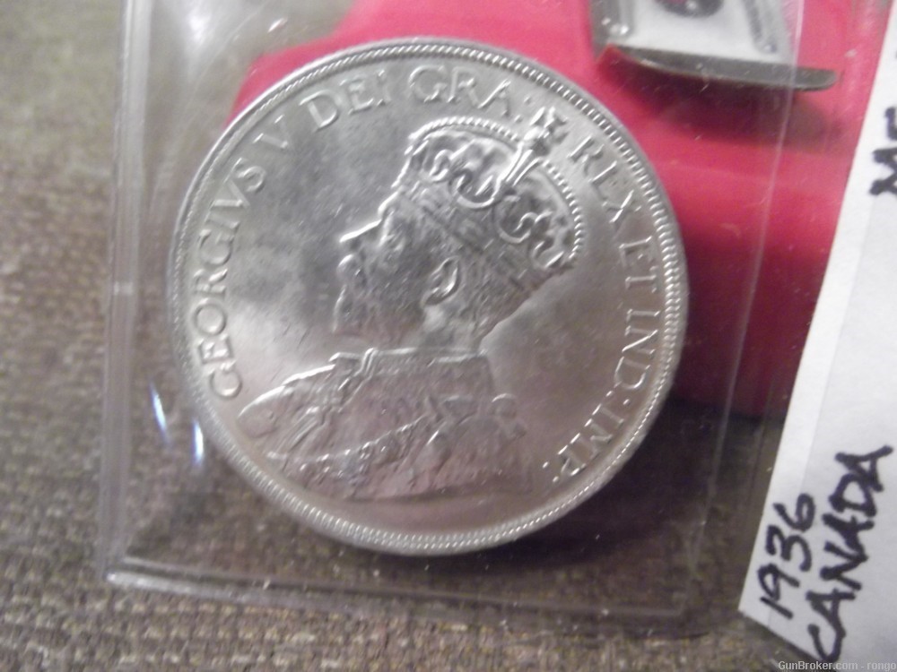 1936 CANADA UNC silver dollar (X2)-img-1
