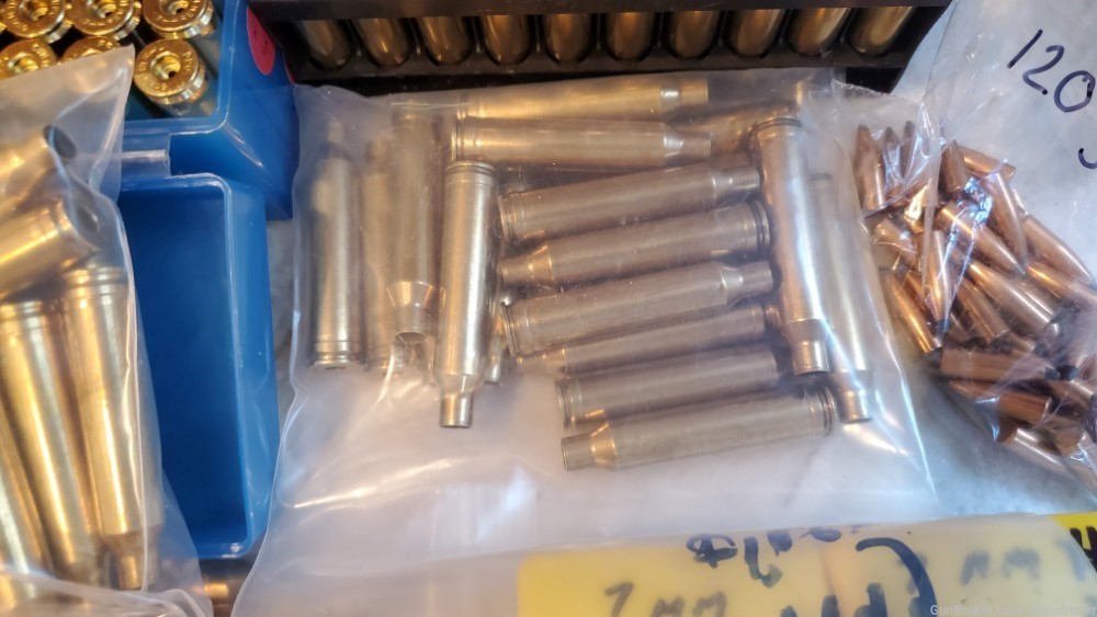 7MM Rem Mag reloaders package - 290 pc brass - 246 pc bullets - see details-img-15