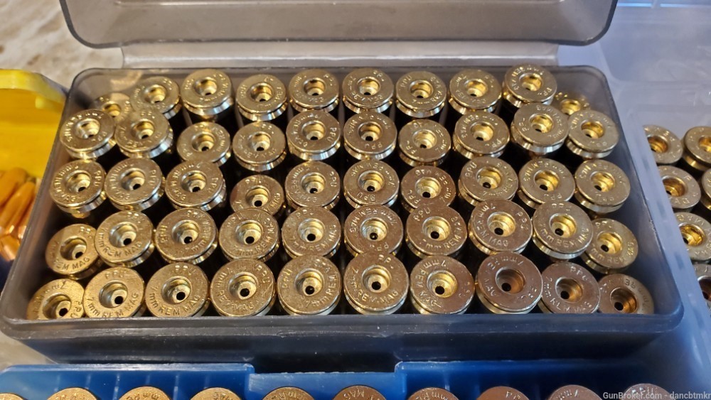 7MM Rem Mag reloaders package - 290 pc brass - 246 pc bullets - see details-img-9