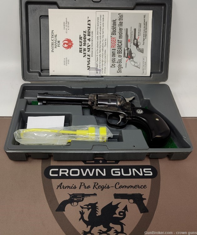 Ruger Single-Six in 32 H&R Magnum, w/ Box & Papers, RARE & EXCELLENT-img-0
