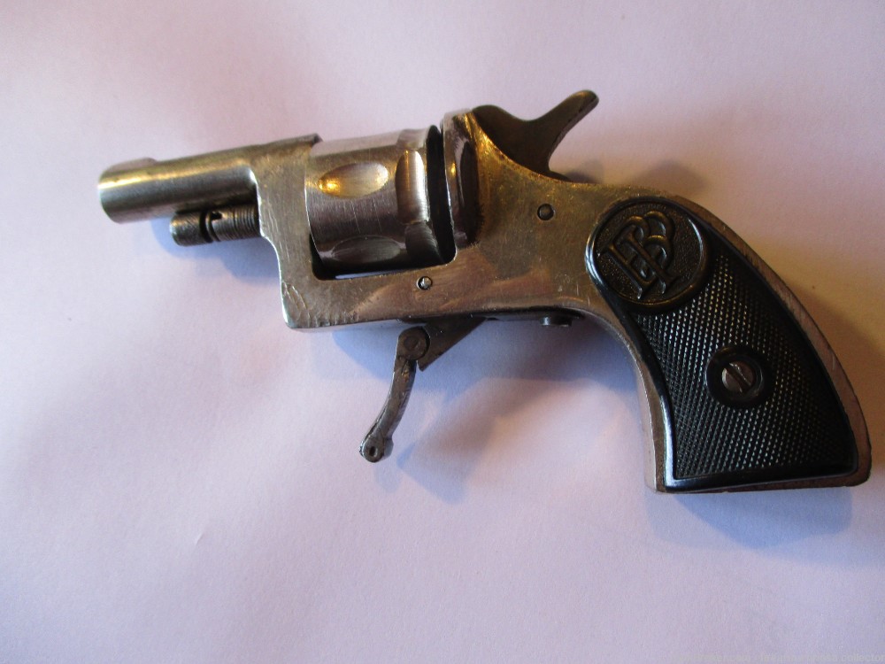 Tear Gas Revolver-img-0