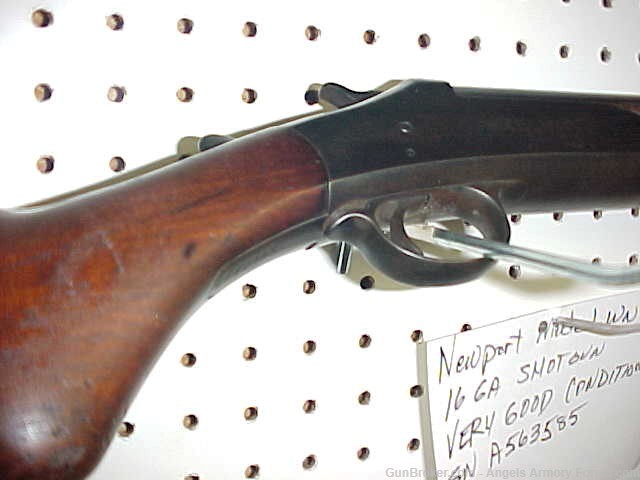 BK#5 Item# 19 - Newport Model WN 16 Ga Shotgun-img-1
