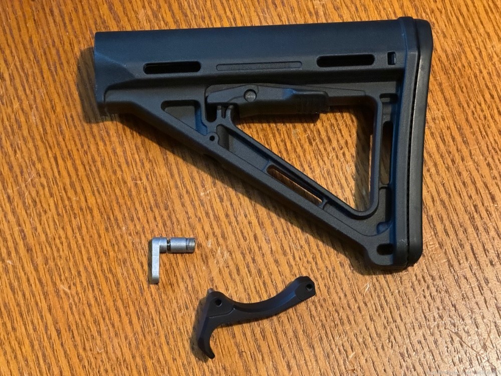 Ar15 Magpul MOE stock California compliant with trigger guard-img-1