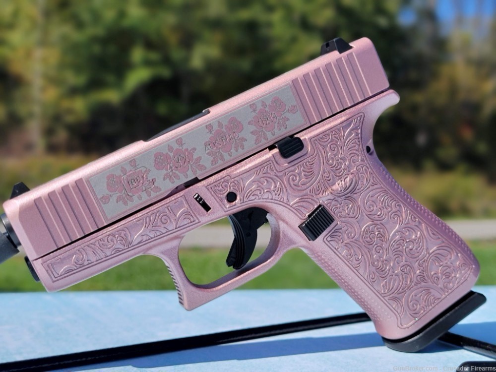 GLOCK 43X 9mm Pink “GLOCK & ROSES ENGRAVED ROSE GOLD”-img-6