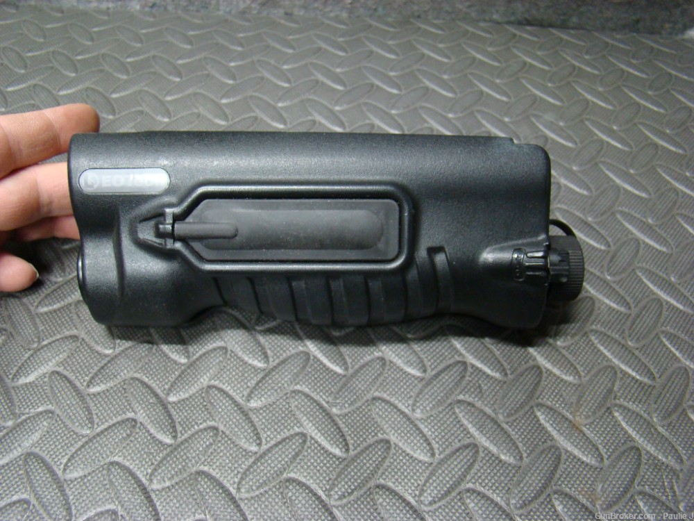 EOTech integrated remington 870 forend light-img-4