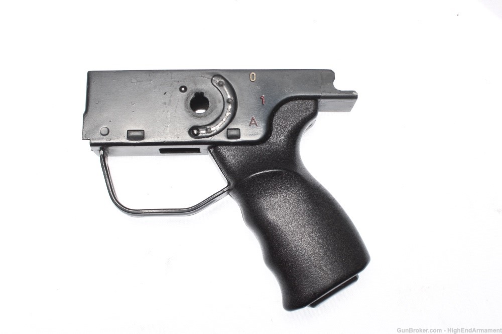 EXTREMELY RARE HK MP5 0,1,A MARKED METAL GRIP HOUSING!-img-0