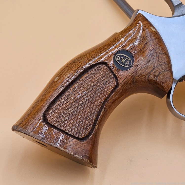 Dan Wesson 715 .357 Magnum 6 shot revolver-img-8
