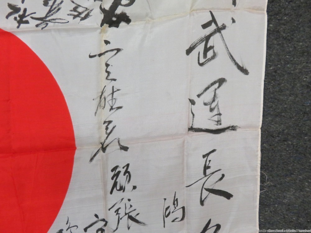 JAPANESE WWII HINOMARU MEATBALL FLAG W/ SIGNED KANJI & TEMPLE STAMP-img-7