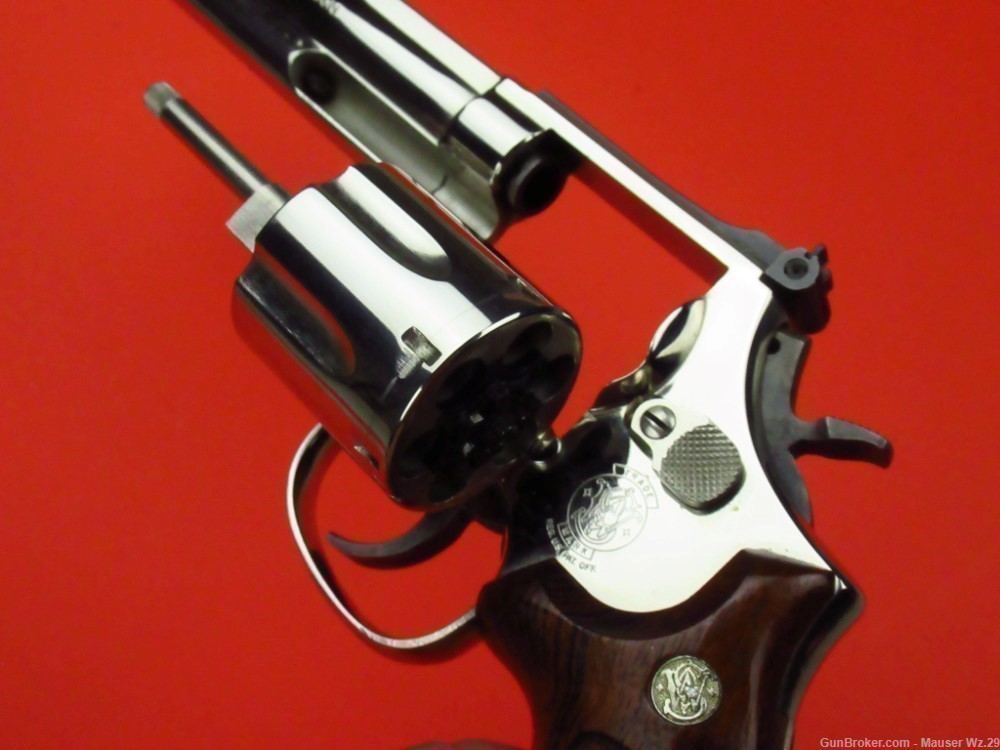 Rare  early 1980'S 586 Nickel Smith & Wesson Revolver 357 Magnum S&W -img-63