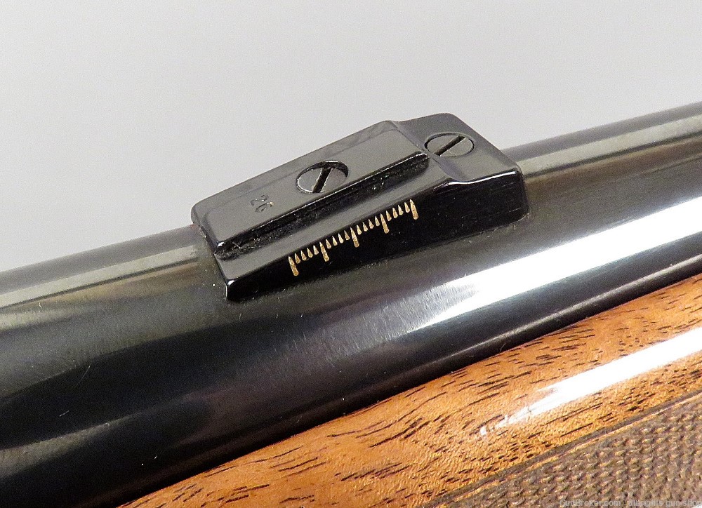 BROWNING BAR Semi Auto RIFLE in 300 WIN MAG Made in BEGIUM-img-35