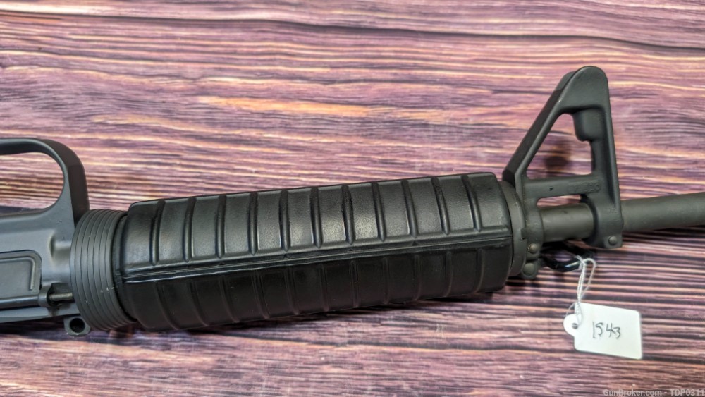Factory COLT complete AR 15 Upper Receiver M16 M4 PENNY START -img-2