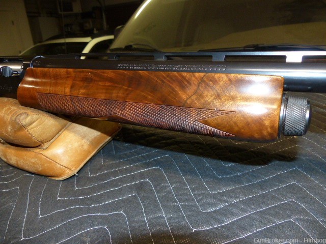 Remington 11-87 Premier Trap, Nice wood, Excellent condition.-img-3