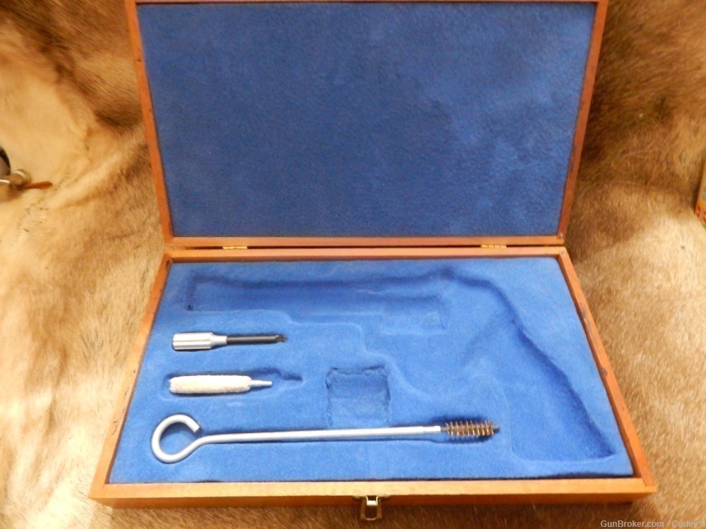 Smith and Wesson Display box and tools-img-1