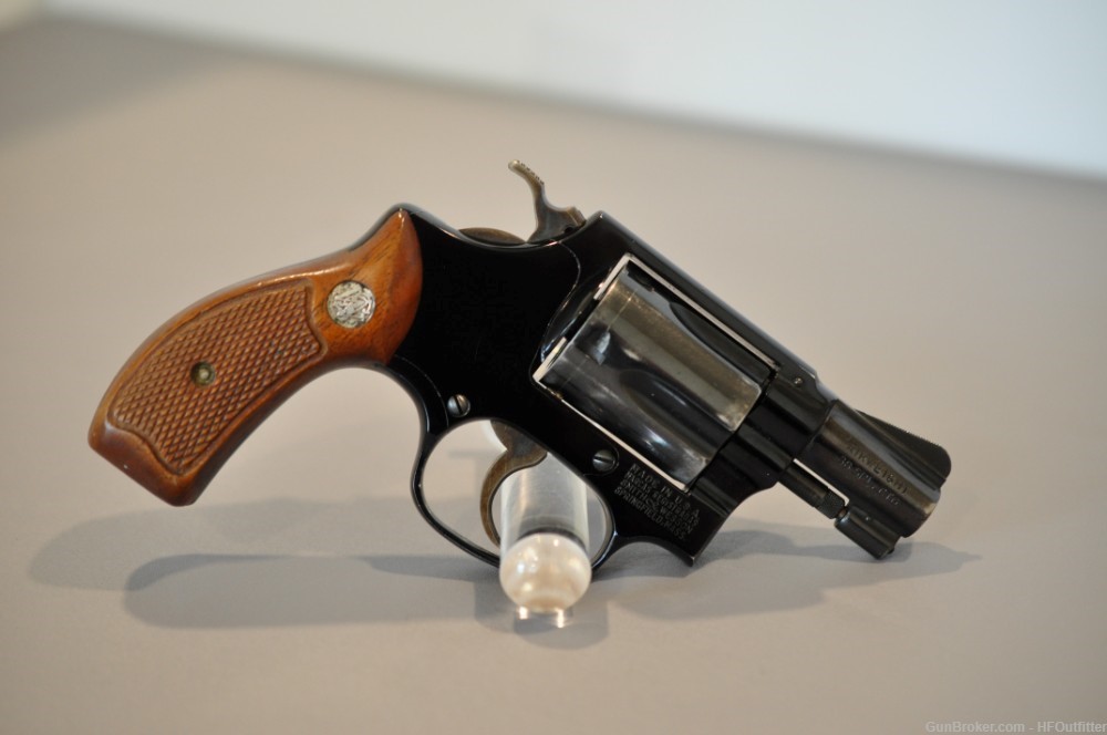 Smith & Wesson Model 37 AIRWEIGHT-img-1