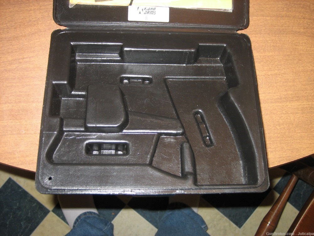 KAHR ARMS Pistol box with accessories-img-3