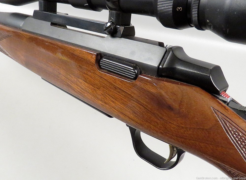 BROWNING A-BOLT 7MM REM MAG Bolt Action Rifle & Simmons 3 X 9 Scope -img-84