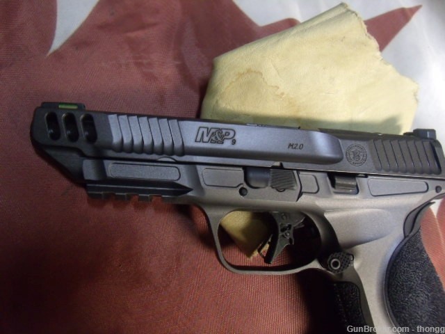 Smith & Wesson M&P 9 2.0 Metal Competitor-img-9