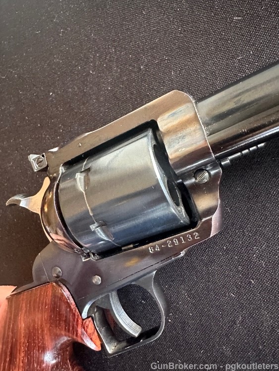 1981- Ruger New Model Super Blackhawk Single Action Revolver .44 mag 10.5"-img-6
